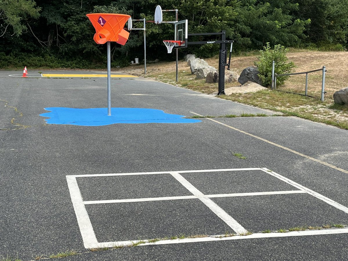 Cold Spring’s playground is getting a makeover! Thank you to our PTA for all of the hard work making it look fabulous!
