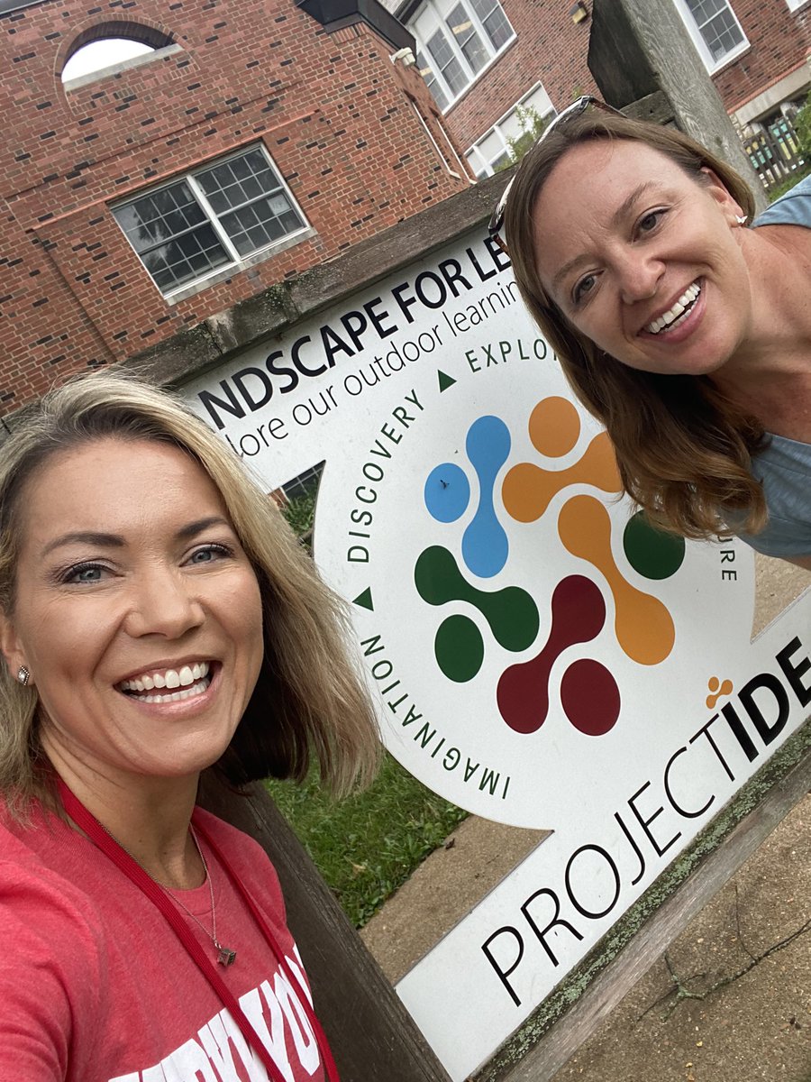 gmlovetolearn's tweet photo. I began my day with an amazing tour of our outdoor learning space, #ProjectIDEA.🌿Our students, staff, & community come together to provide this incredible opportunity for learning & wellness. #ThankYou #outdoorlearning #wellness #belonging #community @kwoodschools @keysorpride https://t.co/aC0UfRQnZd