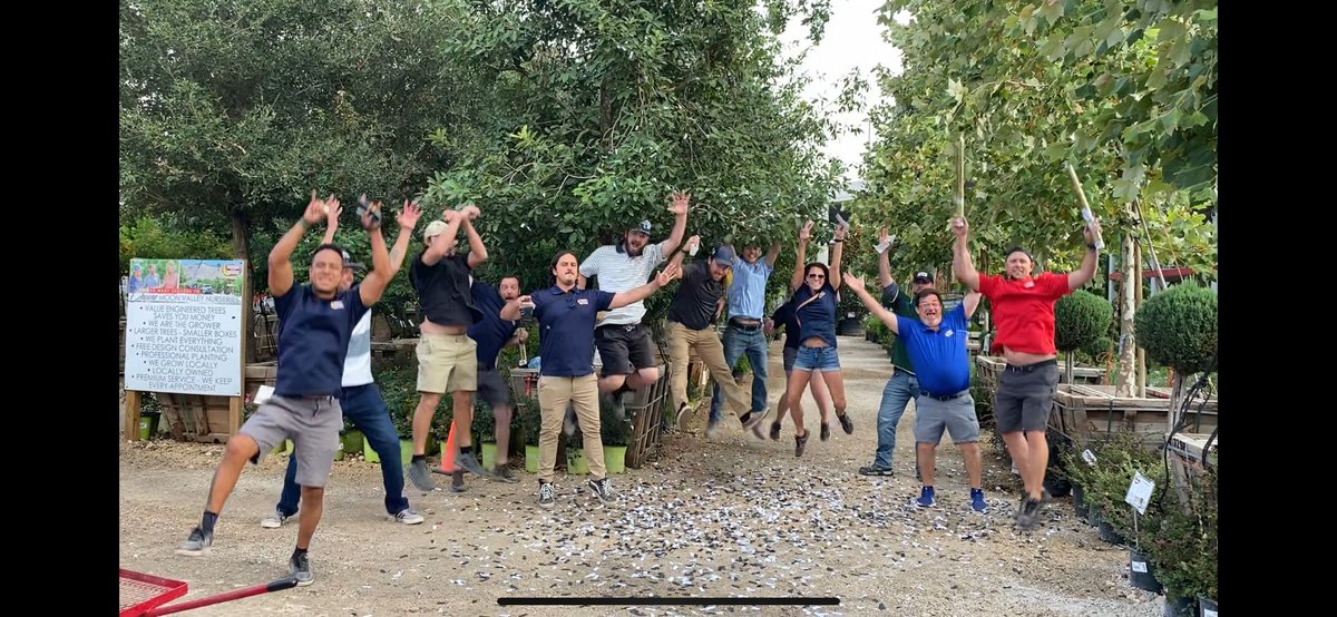 MoonValleyTrees's tweet photo. #MoonValleyNurseries has opened a location in Santa Rosa, California. Swing by, check it out & join the party!
1919 Dennis Lane, Santa Rosa, CA 95403
#TuesdayVibe #NorCalNursery #BigTreeEnergy https://t.co/EMyTmvYoZ5