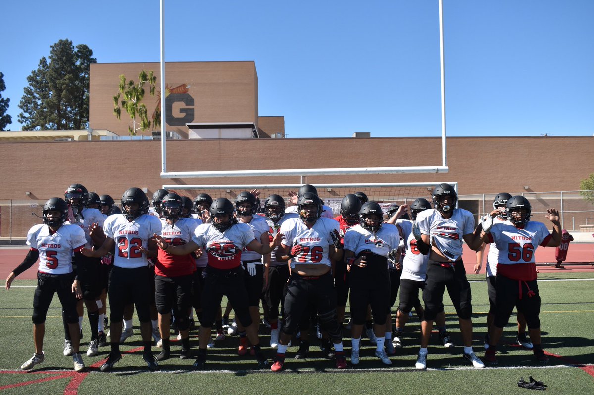 nitrosfb2022's tweet photo. Scrimmage week. Dotting the I’s and crossing all the T’s. Perfection is the goal and growth is the daily reward. #gonitro #ghsfootball #DarksideDefense #JediOffensive https://t.co/WwvfxIHx23