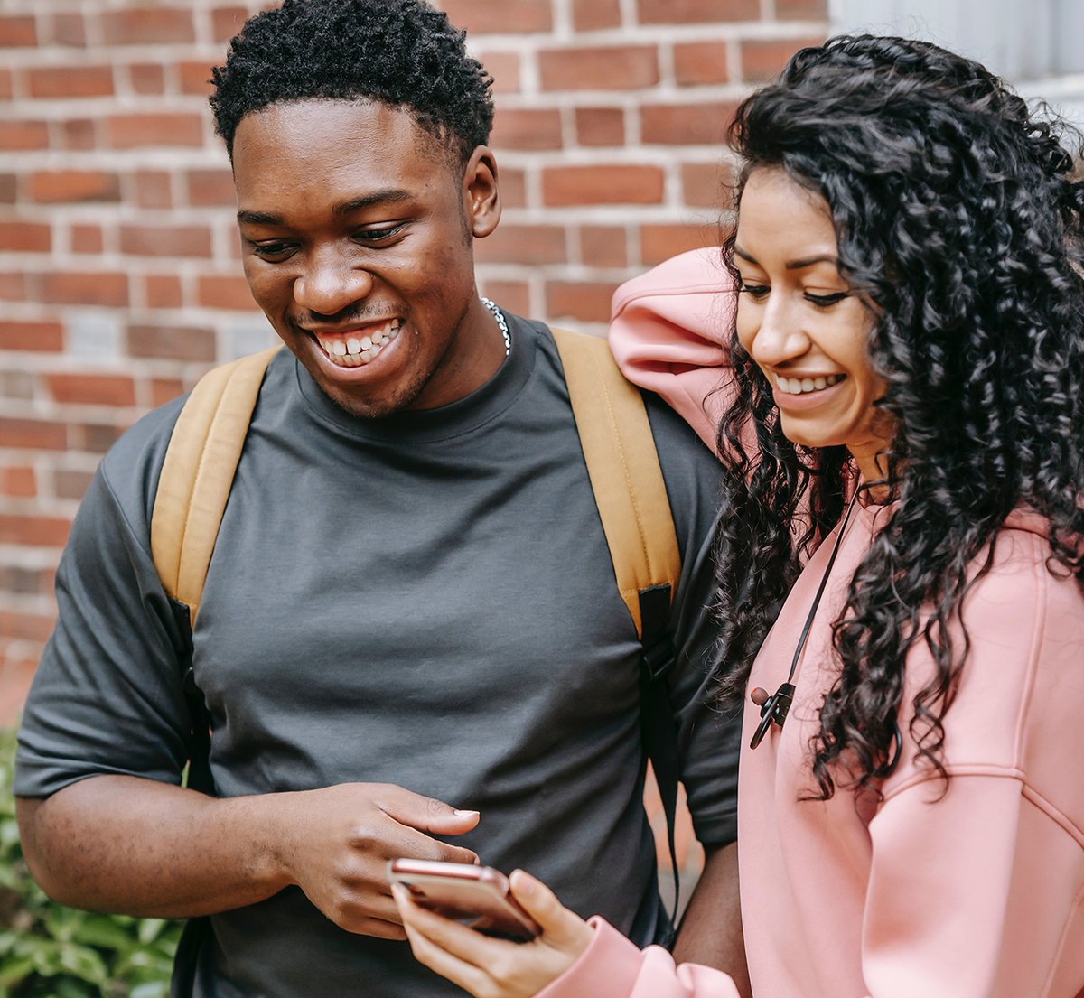 PublicHealth's tweet photo. Young people can drive social change in communities. Leaders in Tompkins County, N.Y., and Deerfield Beach, Florida, are supporting youth ideas to address local health inequities. Read how in the latest #Communities4Health blog post: https://t.co/vJ4WxDzfw4 https://t.co/3gY9MQItNE
