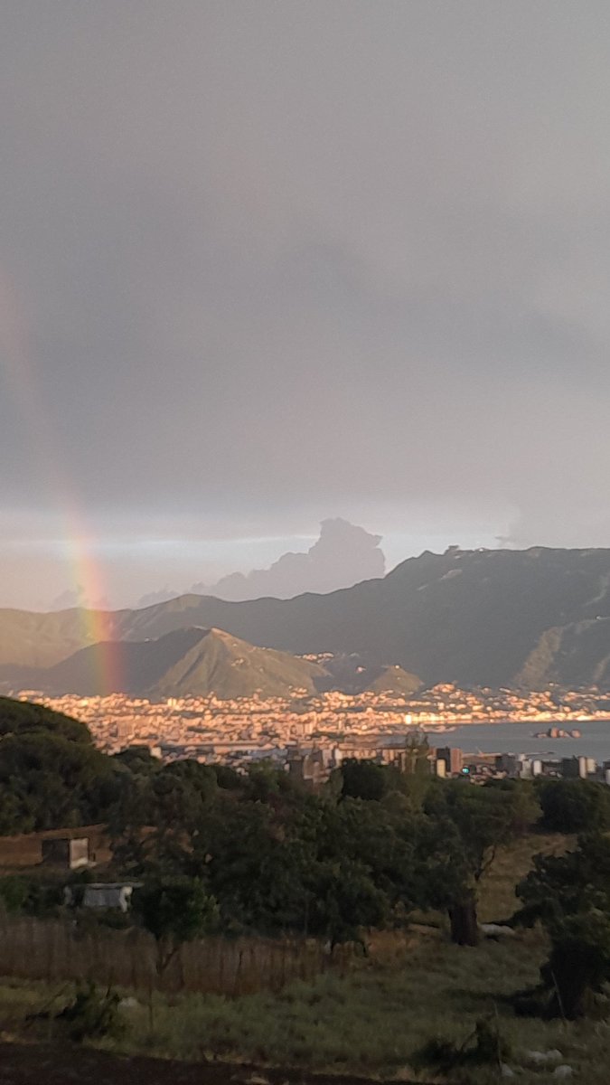 Neapolitanblues's tweet photo. La quiete dopo la tempesta #Trecase https://t.co/jg6ZSylX6o