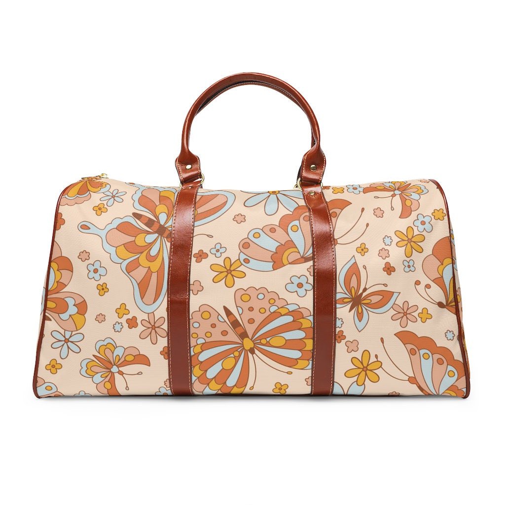 BeemosDesigns's tweet photo. Excited to share this item from my #etsy shop: Butterfly Waterproof Travel Bag #beemosprints #butterfuly #70s https://t.co/QX6h7zrj4w https://t.co/ZEH8rr1tt0