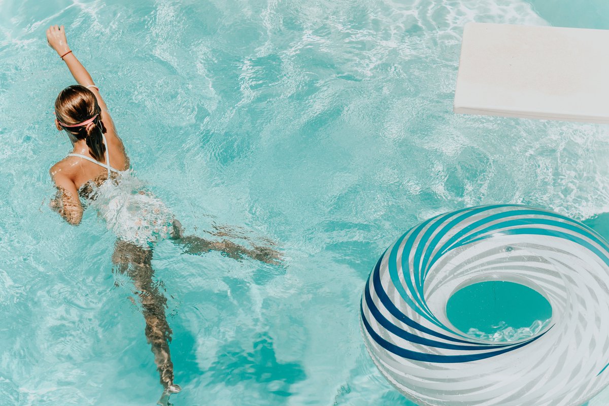splashtemp's tweet image. Fun fact ..… finding the perfect temperature pool on your next getaway will make your vacation infinitely more memorable. @splashtemp 
#pool #summerfun #PoolTime #traveltips #CanadaGames2022 #traveling