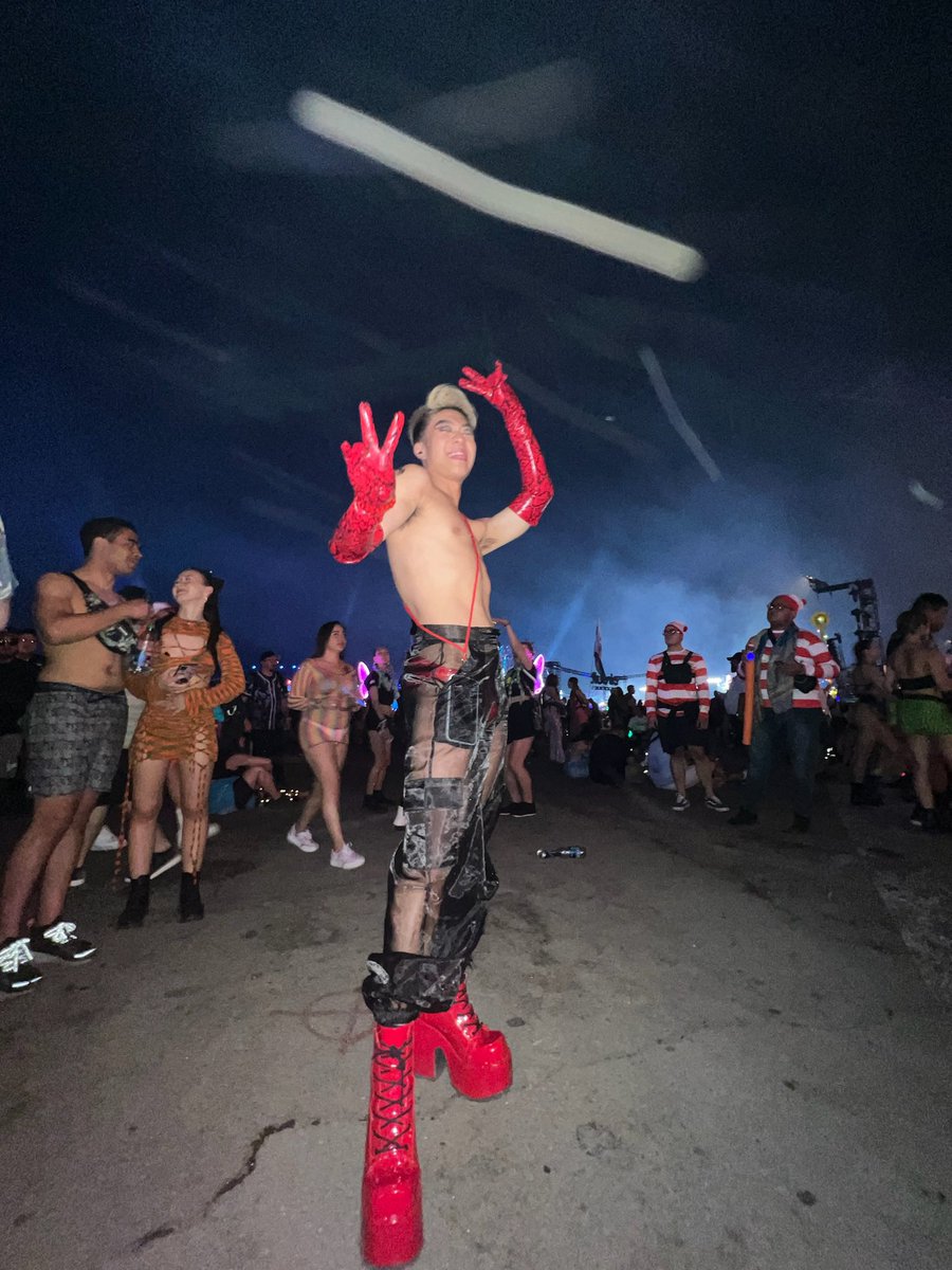 One of my favorite compliments from EDC was “You look like a <a href="/OfficialRezz/">RΞZZ</a> fan”