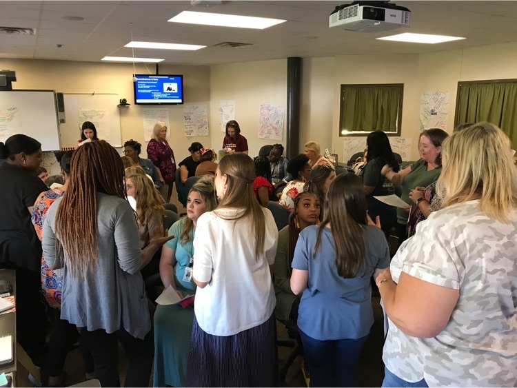 We’ve accessed more KEYS to the Future at Jones… Day 2 of In-Service with Dr. Dexter Floyd from RISE Academy presenting AVID strategies and more ways to implement Culturally Relevant Teaching and Social Emotional Learning to our students. 
#WeAreJones
#KEYStoTheFuture
<a href="/TylerISD/">Tyler ISD 🏛</a>