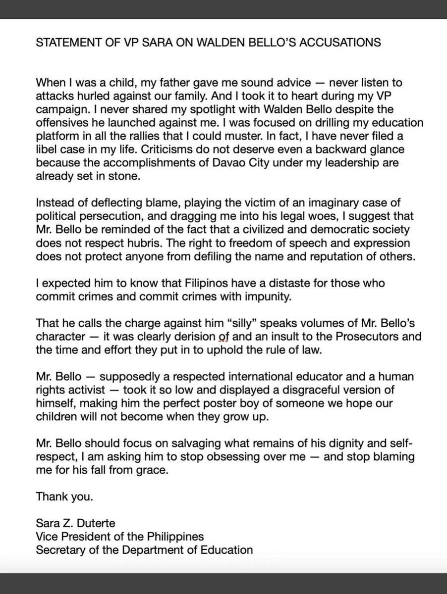 GraceEverlast's tweet photo. @LitRev4 PAAWA effect po si Tanders @WaldenBello In  @cnnphilippines Debate: #VPDebates sana BUT the #CNNPhilippines anchors allowed #WaldenBello to go on a tirade&amp; Defamed #VPSaraDuterte &amp; #PBBM by uttering on LiveTV: "...Those 2 [PBBM&amp; @indaysara ] are Fvckin' IDIOTS"

#BBMSARA2022 https://t.co/p2vhIc8gDe