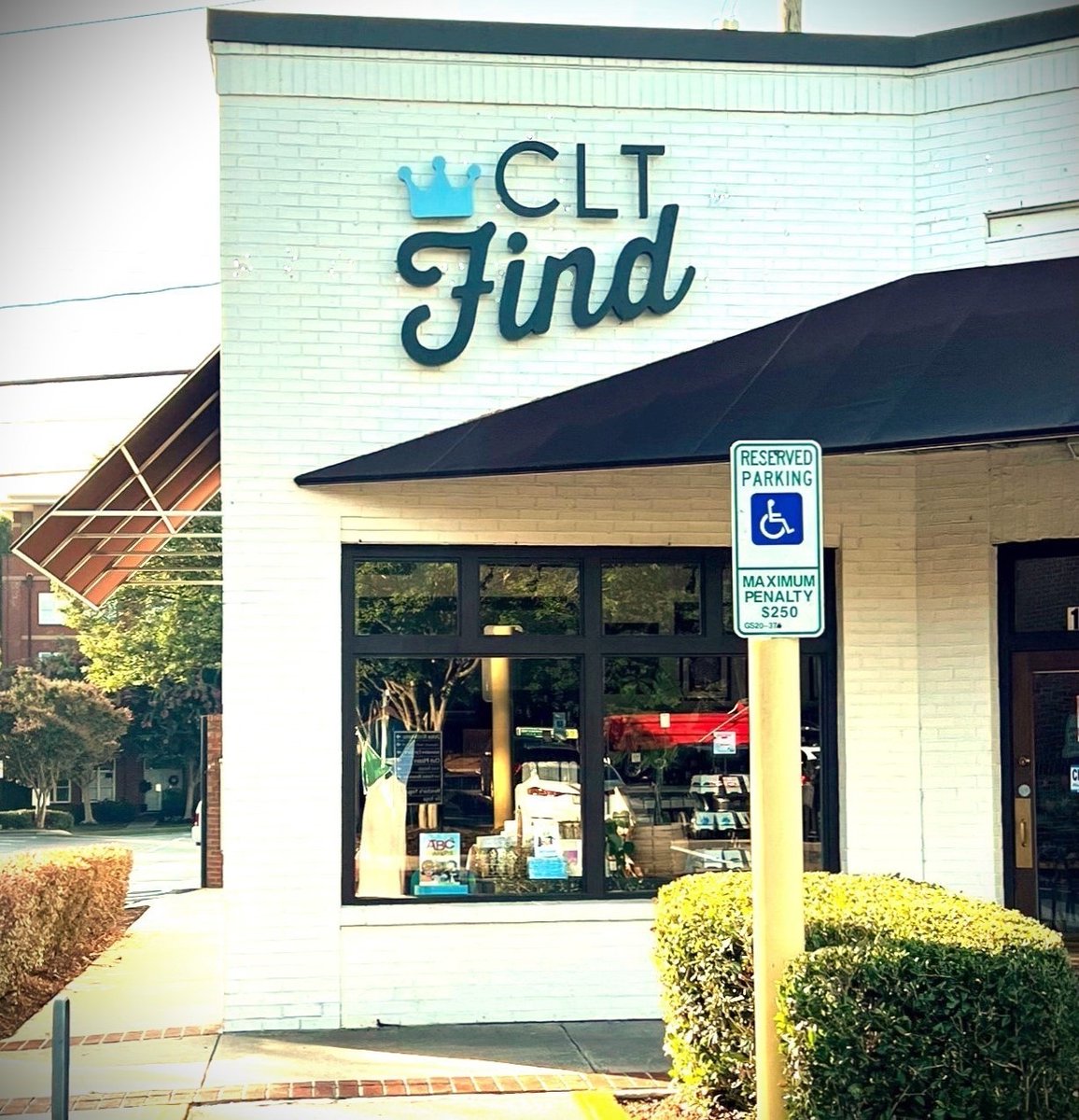JCSignsCLT's tweet photo. Check out this Halo-Lit Channel Letter Sign for Charlotte Find! Great folks to work with!
#sign #signs #signscharlotte #charlottesigns #signage #channelletters #channellettersigns #exteriorsigns #wallsigns #customsigns #ledsigns #litsigns https://t.co/WsStpbYBhg