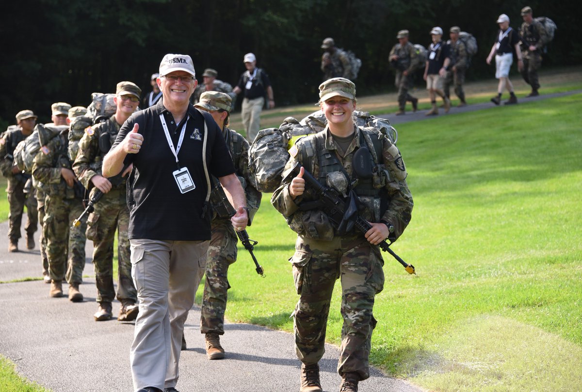 WPAOG's tweet image. #TraditionTuesday: Ok, #OldGrads we want to know, who’s participated in the #MarchBack tradition? When? Were you a cadet parent? A 50-year affiliate? A faculty member? Or did you just come back to hang with other grads? And time to confess, did you train or were you sore?