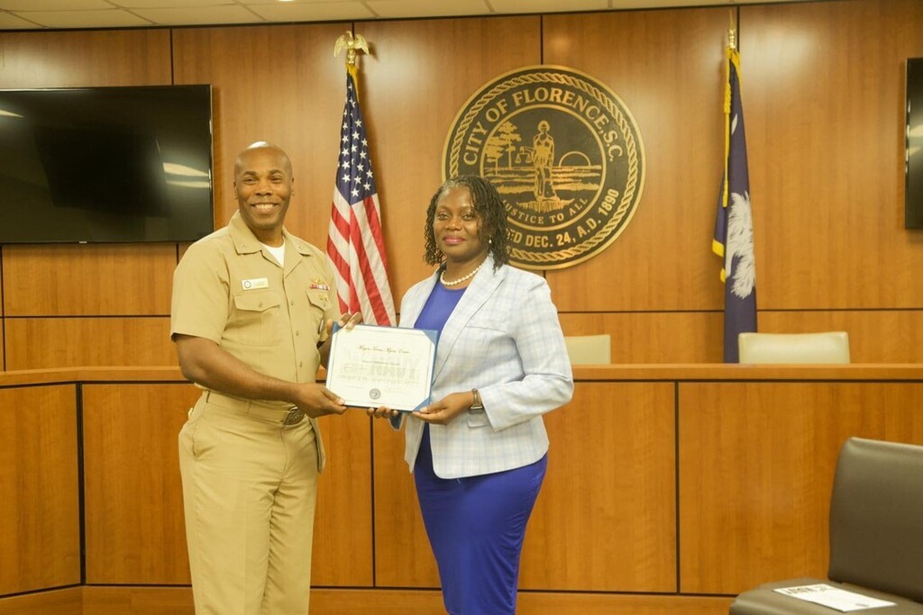 NtagCarolina's tweet photo. On August 4th, NTAG Carolina leadership and Rear Admiral Alexis Walker presented Mayor Teresa Ervin and the city of Florence, South Carolina, with the Impact Influencer Award. The leadership, mentorship and guidance that she provides to the city of Flore… https://t.co/gNShfppbsV https://t.co/zBW6S2uG41