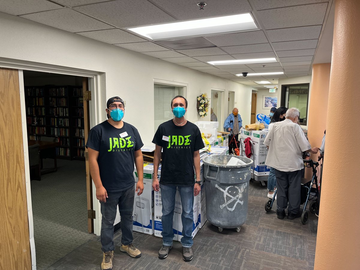 APANOActionFund's tweet photo. Our first PCEF funded cooling units were installed last Friday at Kirkland Manor ahead of the hot temps this weekend. Thanks to our partners at @MidwayAlliance and @PDXCleanEnergy for keeping our elders safe this summer ☀️ https://t.co/vekhouFl4i