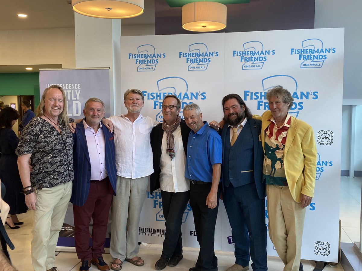 BBCCornwall's tweet image. The Fishy Six from @FishermansFilm pose for the camera at the premiere