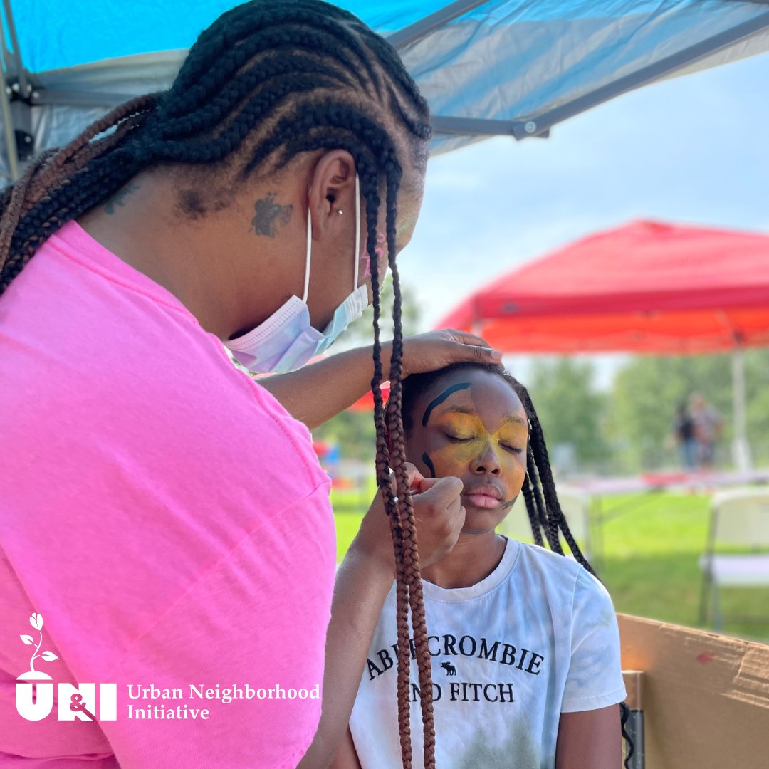 UNI_KansasCity's tweet photo. Thank you Wendell Phillips/Key Coalition Neighborhood Association and neighbors, for welcoming us into your neighborhood. Special thanks to H&R Block’s #MakeEveryBlockBetter community impact platform and The H&R Block Foundation for their support of our block party @HRBlock https://t.co/8e7TGIlHh6