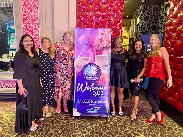 About last night… Dinner with phenomenal women in technology at Diablo’s Cantina.

Welcome Reception for the 2022 CyberSecurity Women of the Year Awards Gala in the Velvet Room.

#lovewhatyoudo💜💙 
#enjoywhoyouworkwith💜💙 
#JPMCyber
#jpmctc 
#cyher 
#cswy2022