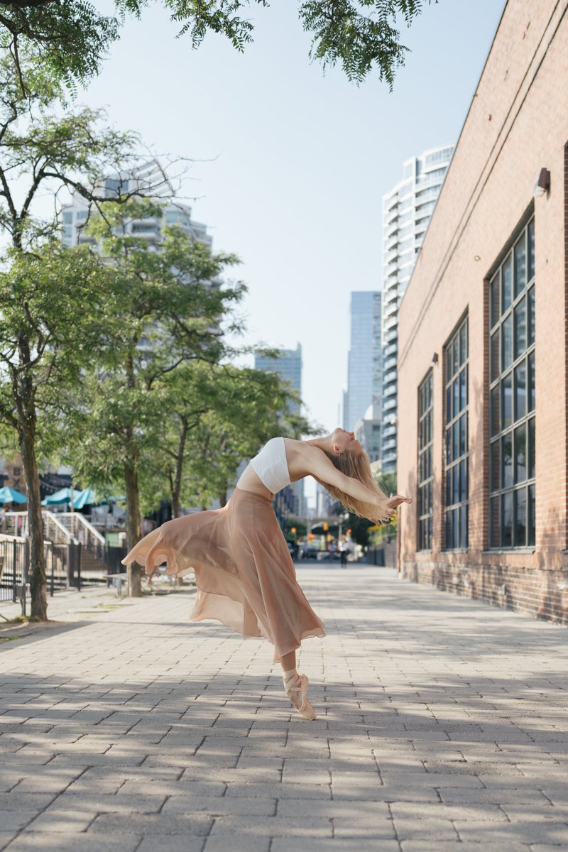 Mark your calendars! #SharingtheStageNBC at <a href="/HarbourfrontTO/">Harbourfront Centre</a> begins August 16. FREE outdoor performances on the Concert Stage, dance classes &amp; interactive conversations. All performances and events are on a first come, first served basis  >> bit.ly/3ITImsT