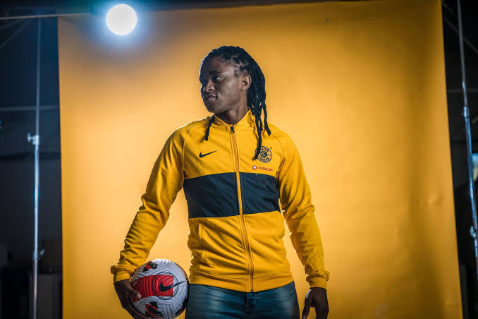 Will_i_r's tweet photo. This boy #Sithebe reminds me of Shabba 👌🏾🔥💯. Not only the dreadlocks resemblance but his play as well #Amakhosi @KaizerChiefs #ssDiski 🔥🔥🔥 https://t.co/Nj1xess3Lg