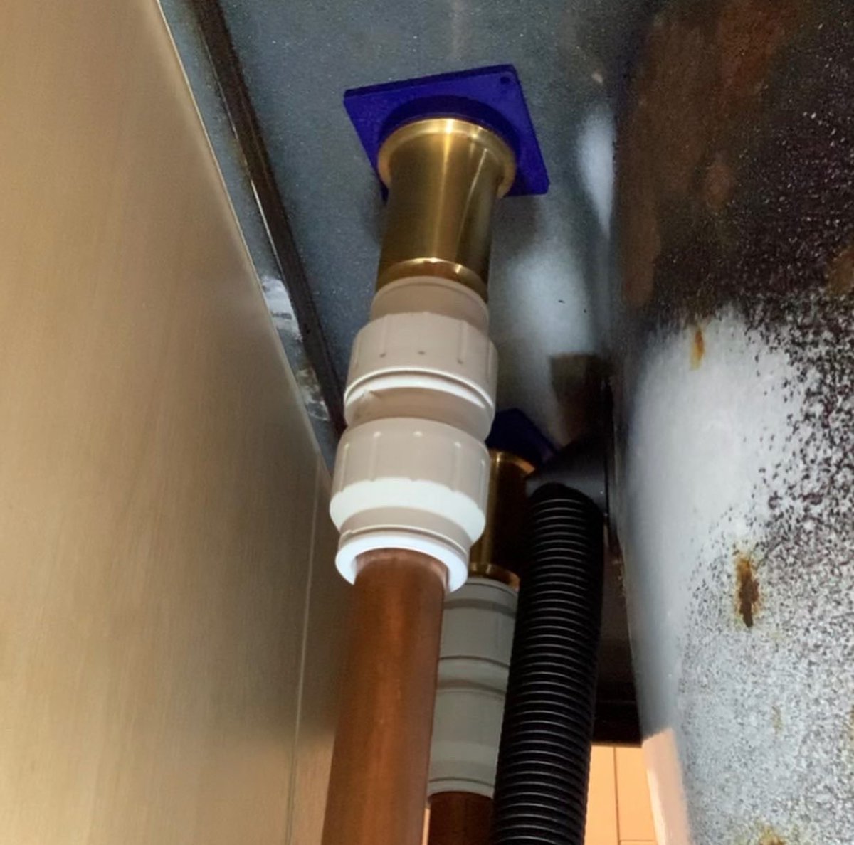 connfix_uk's tweet photo. Not long now. #Connfix #plumbing #plumber #plumbers #plumb https://t.co/fBZI5k90y9