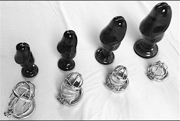 cagedjock's tweet photo. When your cage keeps falling off we get you a smaller tighter size.

When your plug keeps falling out we get you a larger plug. https://t.co/7srC539Vs1