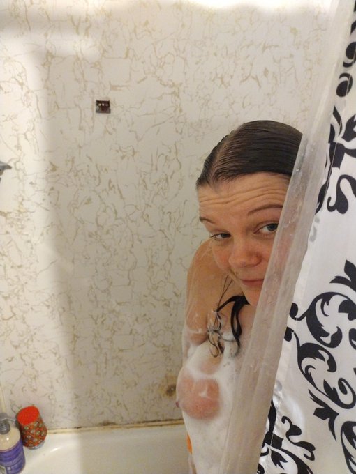 Smoking fetish? Foot fetish? Water games? Like to be dominated? Do you like to be humiliated? Or do you