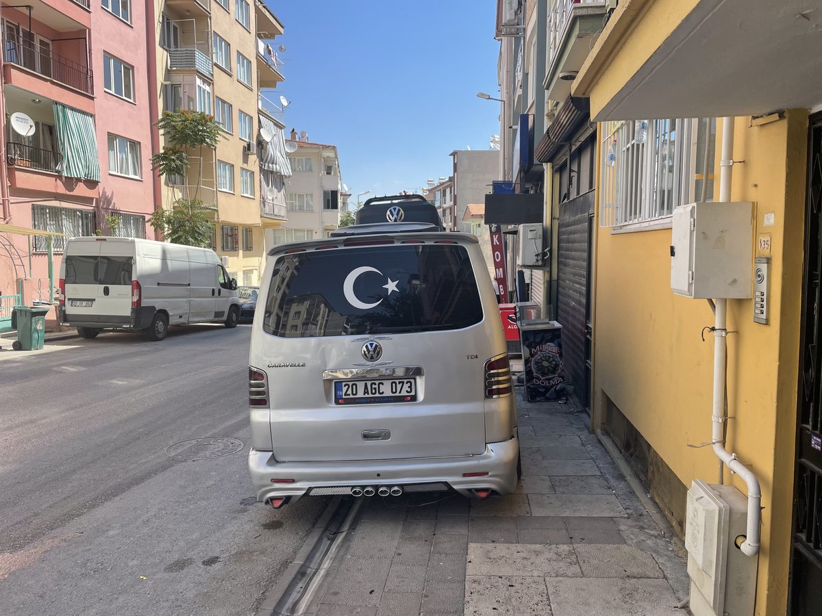wheredoIwalk's tweet photo. As if there is not enough space for cars, they occupy the pedestrian paths everywhere. These pictures are representative in my 10 min walking way!! #WhereDoIWalk #oùjemarche #neredeyürüyorum #pordondecamino https://t.co/EcVGiRm5UB