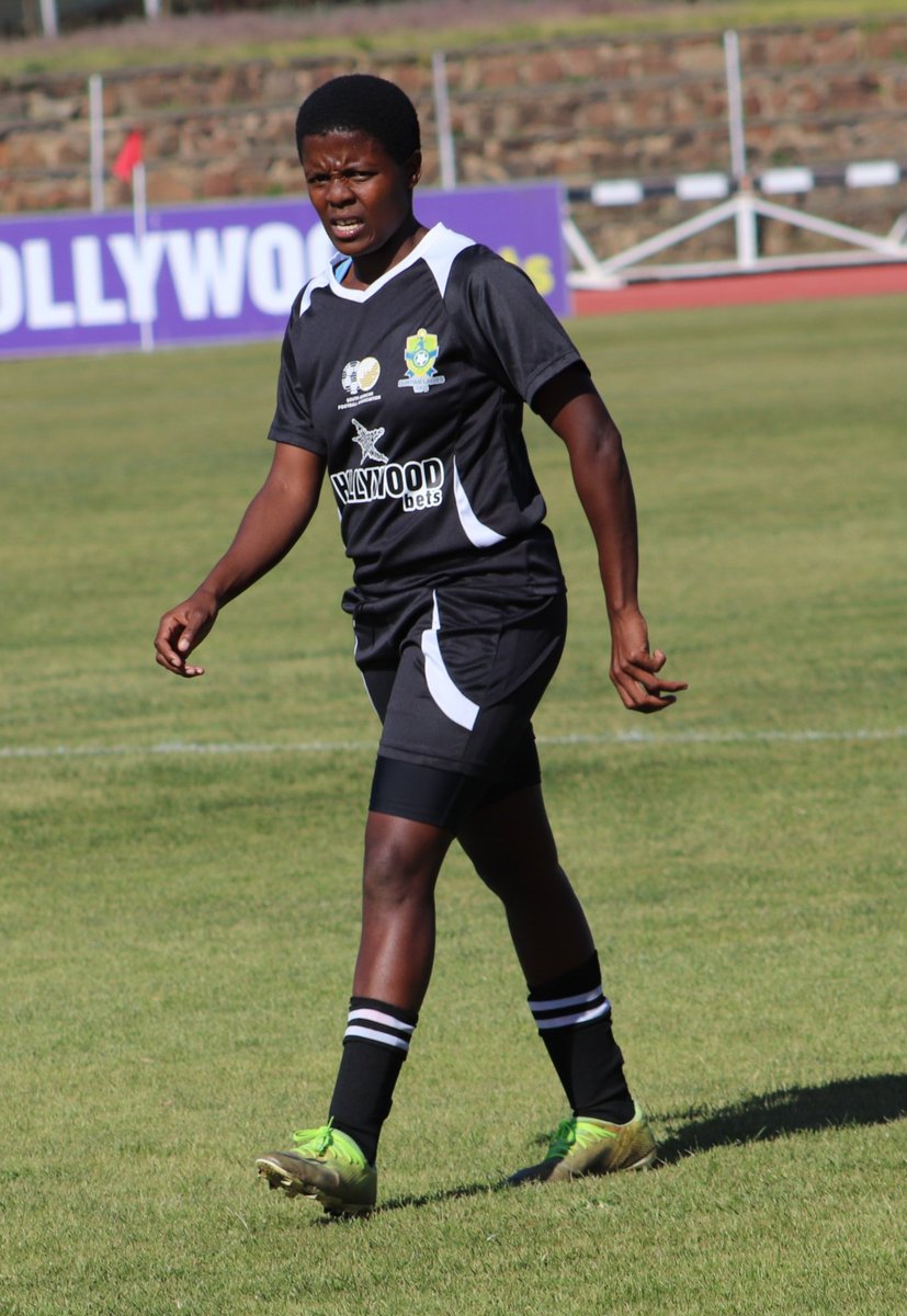 LadiesWfc's tweet photo. 🚨FULL TIME🚨
Durban_ladies_wfc 2

UWC 4 https://t.co/4eQLUyQXAR