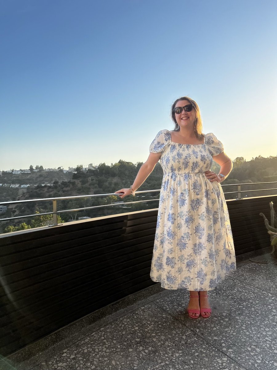 mcscott1987's tweet photo. Swanky Party in the Hollywood Hills means I got to have a #NicolaWalker #HannahDefoe fashion moment👠 https://t.co/RSa9AYEoHg