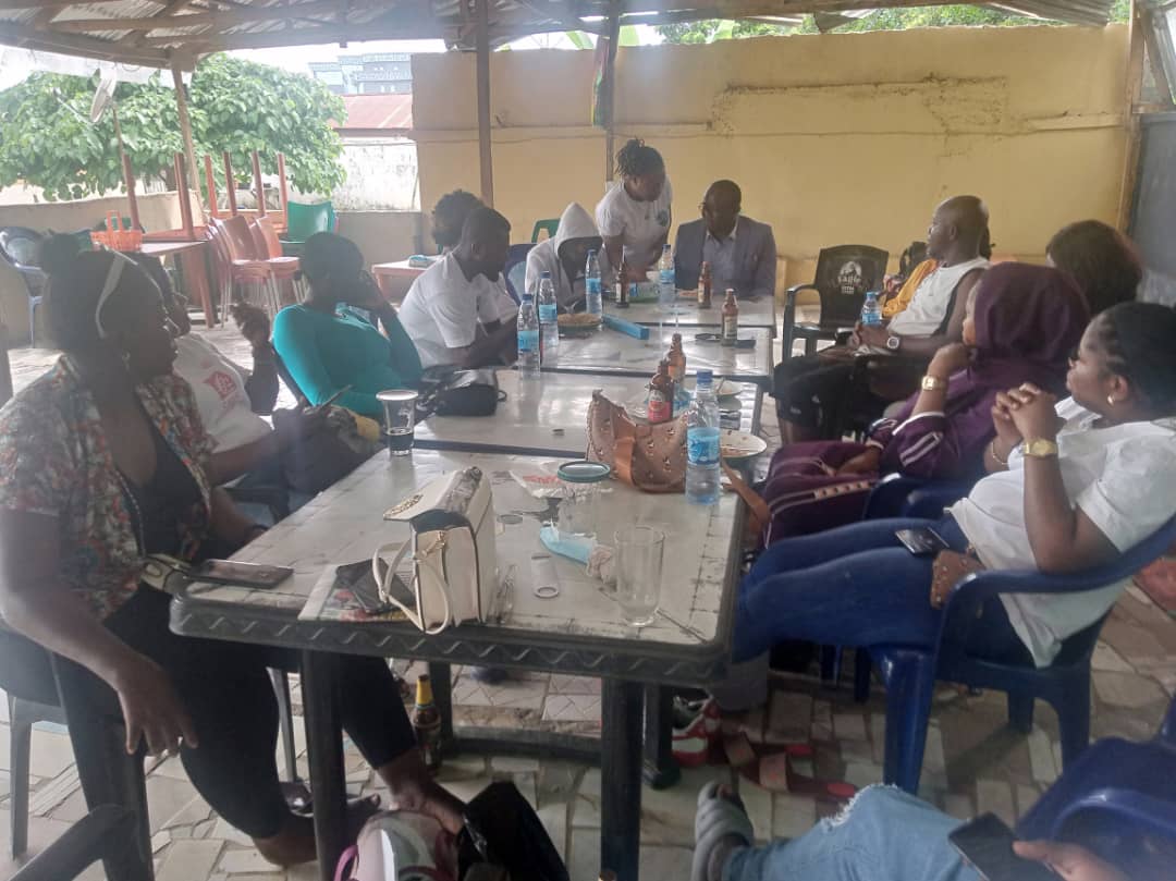 Nextgen_org's tweet photo. Honoured to have had an introductory mentoring session with members of HOPE REDEFINED FOUNDATION, Abuja. Thanks for having me. We are all in the business of seeking ways of affecting lives https://t.co/oafmkM4zCm