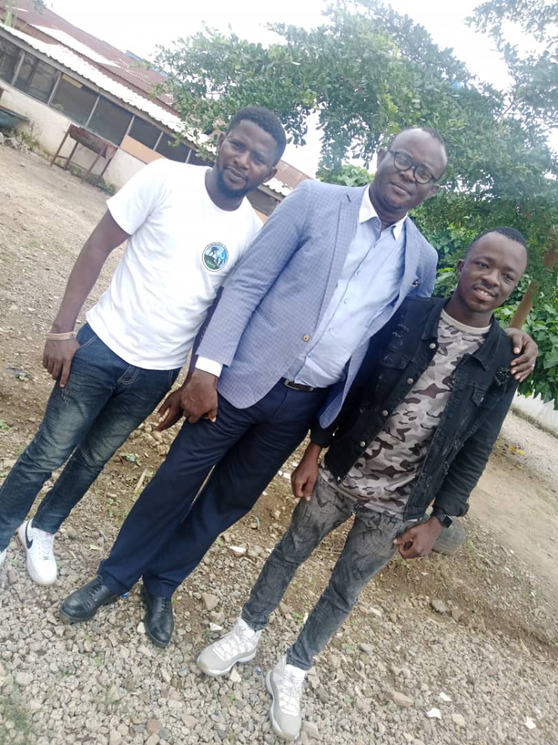 Nextgen_org's tweet photo. Honoured to have had an introductory mentoring session with members of HOPE REDEFINED FOUNDATION, Abuja. Thanks for having me. We are all in the business of seeking ways of affecting lives https://t.co/oafmkM4zCm