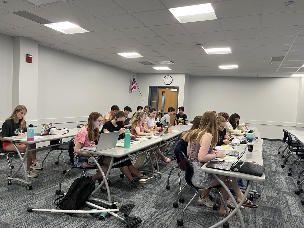 Amanda Leszczuk tweet media