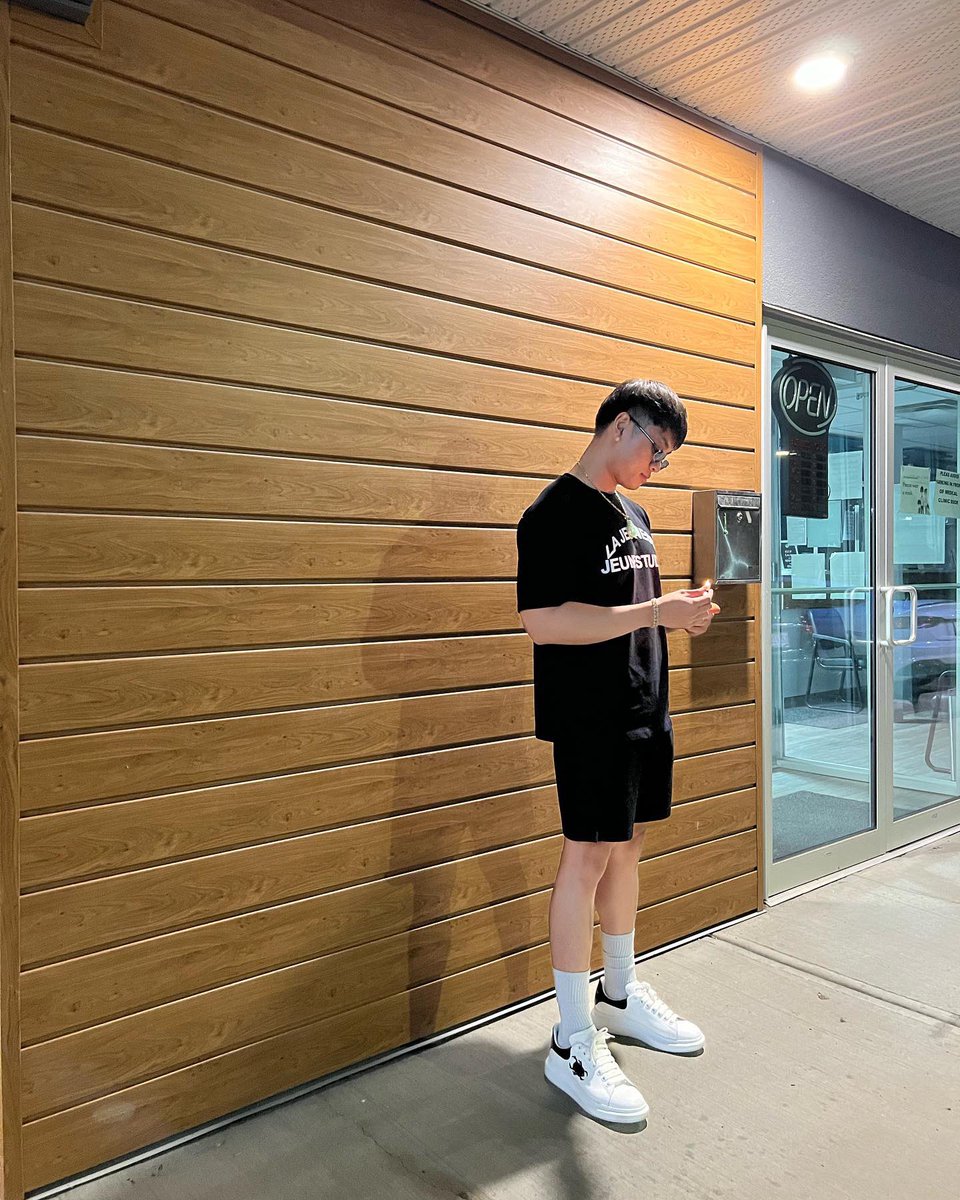 LUVBENJII's tweet photo. In My Zone 👨🏻‍💻 https://t.co/Fyui8GT93Q