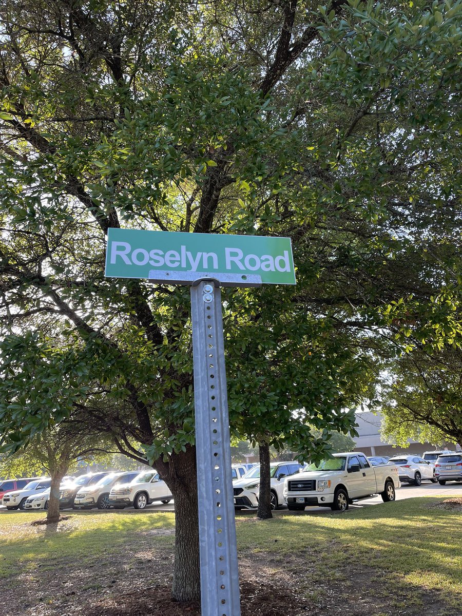 RosBoss2033's tweet photo. The path through Roselyn Road leads to greatness!  Wishing my fire cracker princess a wonderful 2nd grade yeat @HumbleISD_WCE! Let’s go Cardinals! https://t.co/TipdqmOP8N