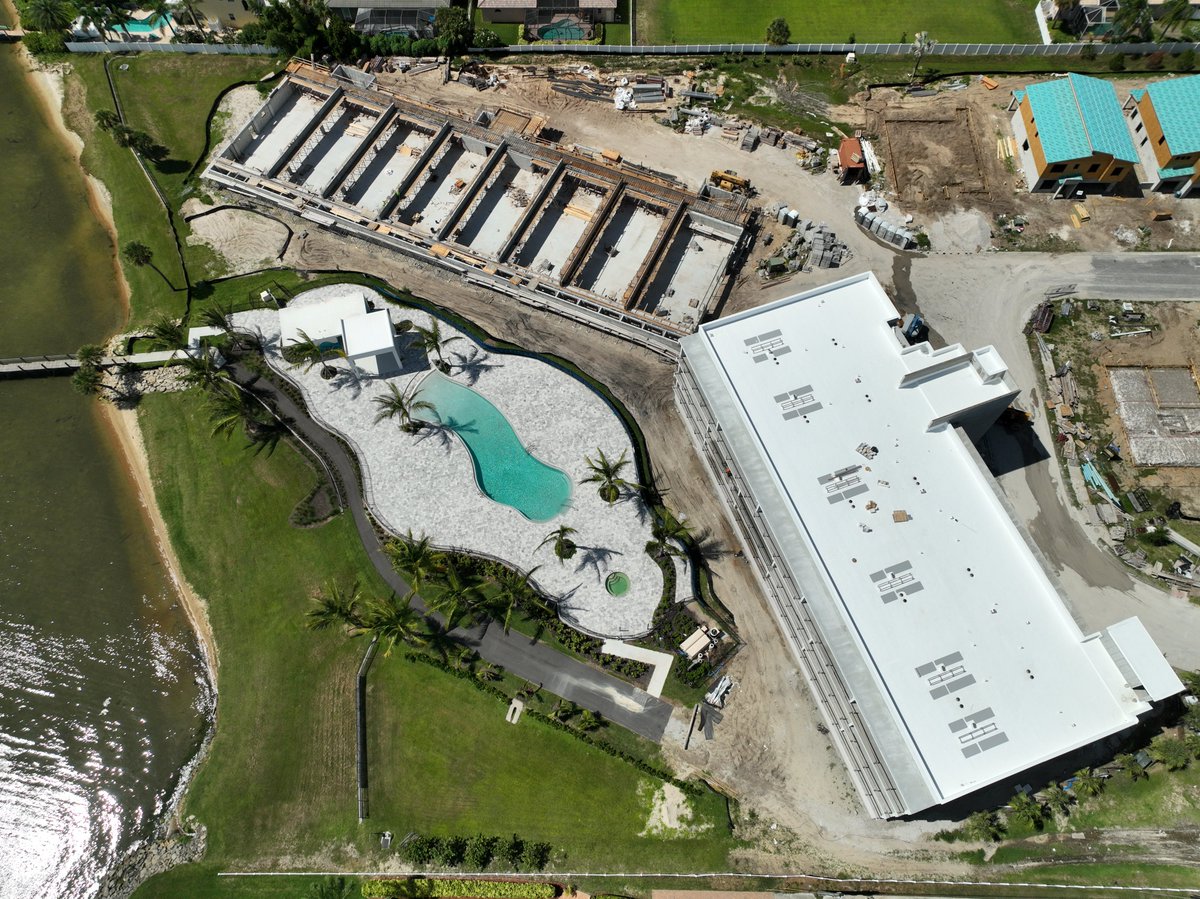 PhoenixParkFL's tweet photo. New construction waterfront condominiums located at https://t.co/wwJmDZSOmF in #MelbourneBeach FL built by #PhoenixParkDevelopments. ▶️ https://t.co/CfjUhOy9RA https://t.co/duzMFVzX3i