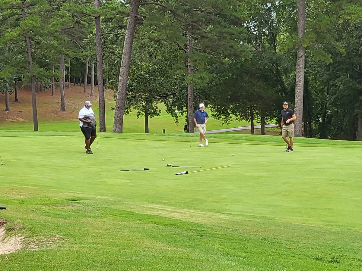75arcounties's tweet photo. It's turning out to be a beautiful day here at the Ponce De Leon Golf Course!  We've got lots of teams out enjoying the tournament. #ARcounties #AAC2022 https://t.co/xqemYjgliP