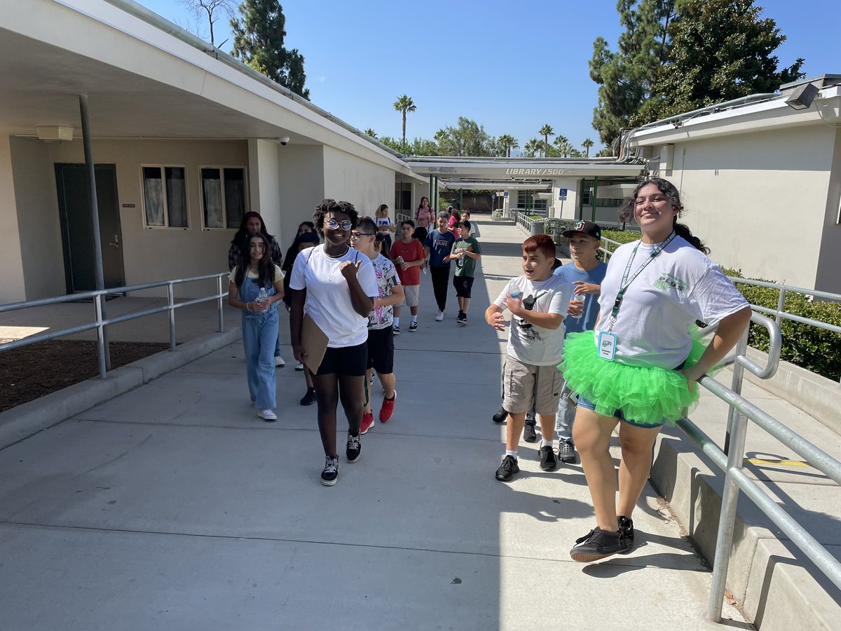 Tanya Long CVUSD (@tanya_h_long) on Twitter photo Welcome 6th graders and parents! Students had a great morning playing an “Amazing Race” version of a school tour. Parents had a very informative meeting with Administrators. It’s going to be a great year <a href="/GreenfieldCVUSD/">Greenfield Middle</a> Welcome 6th graders and parents! Students had a great morning playing an “Amazing Race” version of a school tour. Parents had a very informative meeting with Administrators. It’s going to be a great year <a href="/GreenfieldCVUSD/">Greenfield Middle</a>