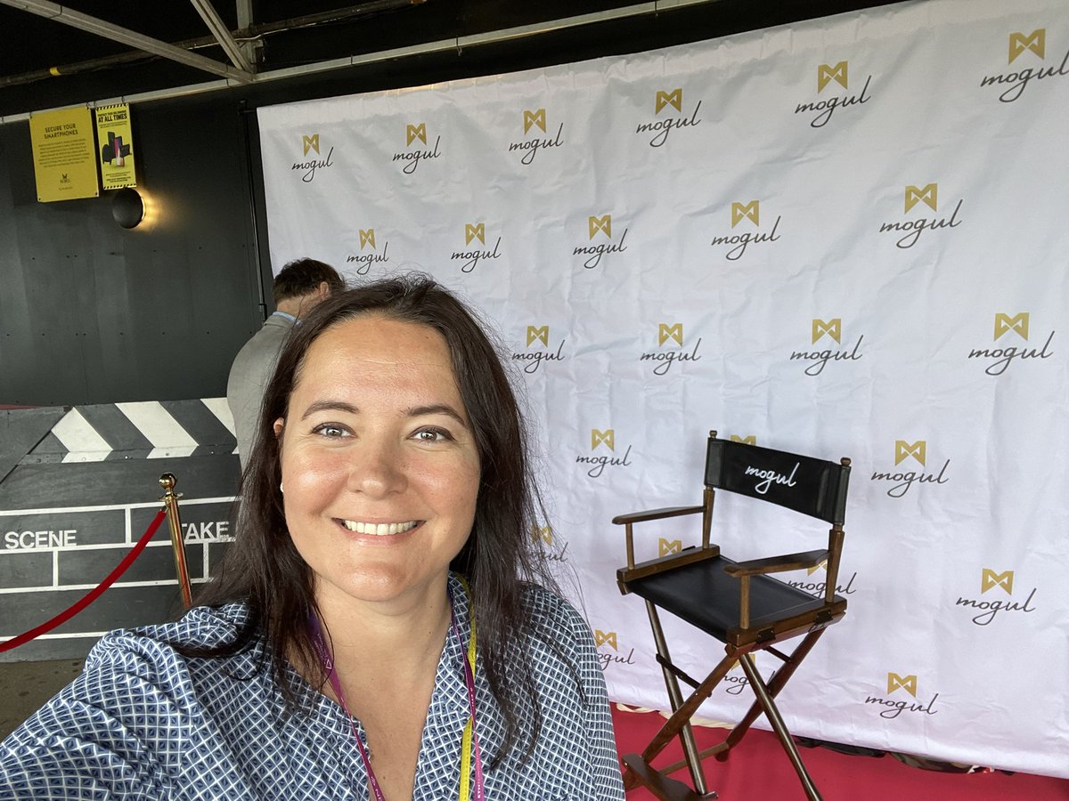 elena dumitrascu tweet media