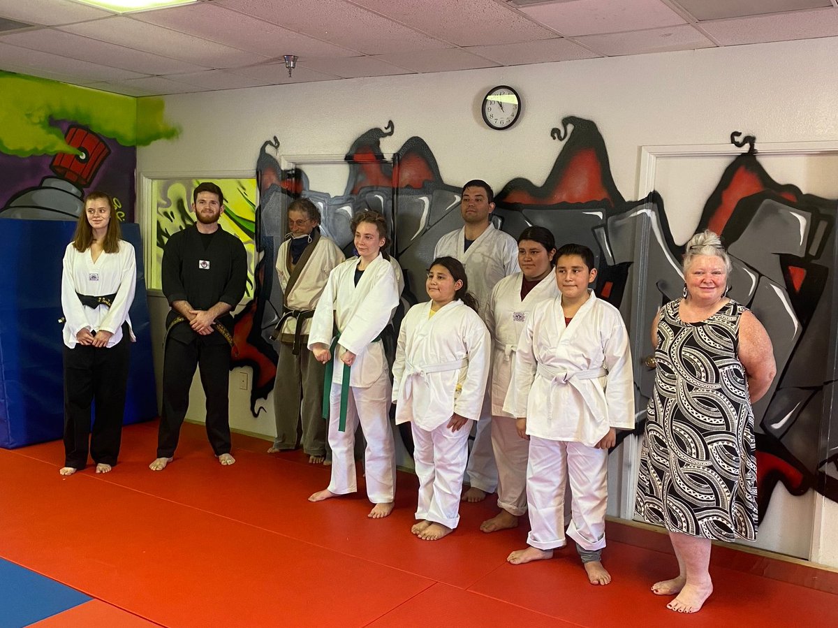 Free classes in Cathedral City- Free MMA Center owned and operated by Jarred "Bear" Fiorda. The gym is totally free. He believes everyone should learn to protect themselves and be strong, brave, and confident. Want more info? #cathedralcity #cathedralcityca #freemma #jarredfiorda