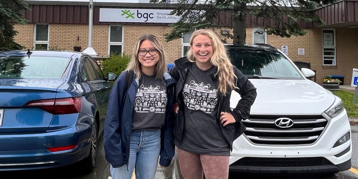 gaiaproject's tweet photo. Mia et Serenna visitent un autre des #campsd’été aujourd’hui! Elles se rendront à Saint-Jean pour visiter le Club garçons et filles https://t.co/Dtb3xwNZea