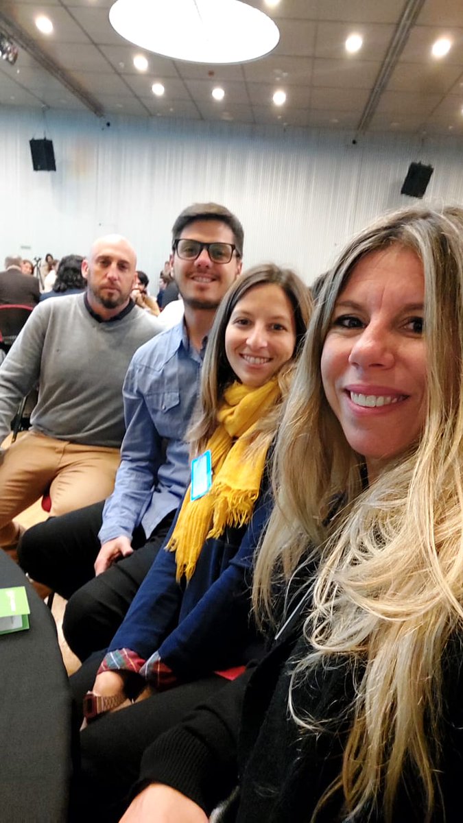 agrired_'s tweet photo. #AgriRed presente en el BCR AGTECH FORUM 2022

✅Gabriel Vidal [Founder y CEO de AgriRed/AgriAcordo] participó del panel «Los emprendedores tecnológicos y su impacto global», con otras StartUps. También estuvimos en la actividad «Meet the investor»

😀 Agradecemos la invitación https://t.co/NhSy5tupi7