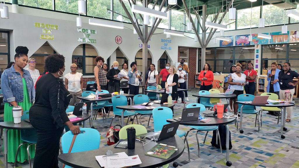 apsBAMOAcademy's tweet photo. #BAMOEagles family is up and moving, for a get to know you activity! Nothing like a faculty that plays together! #BaMOEverlasting #educatorfun https://t.co/GQkd0EBXVl
