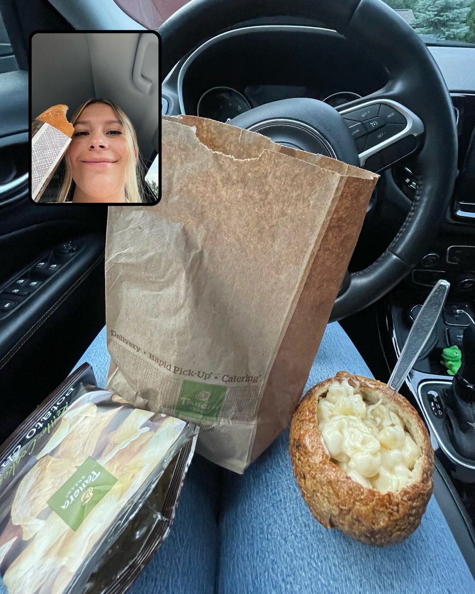 Panera Bread tweet media