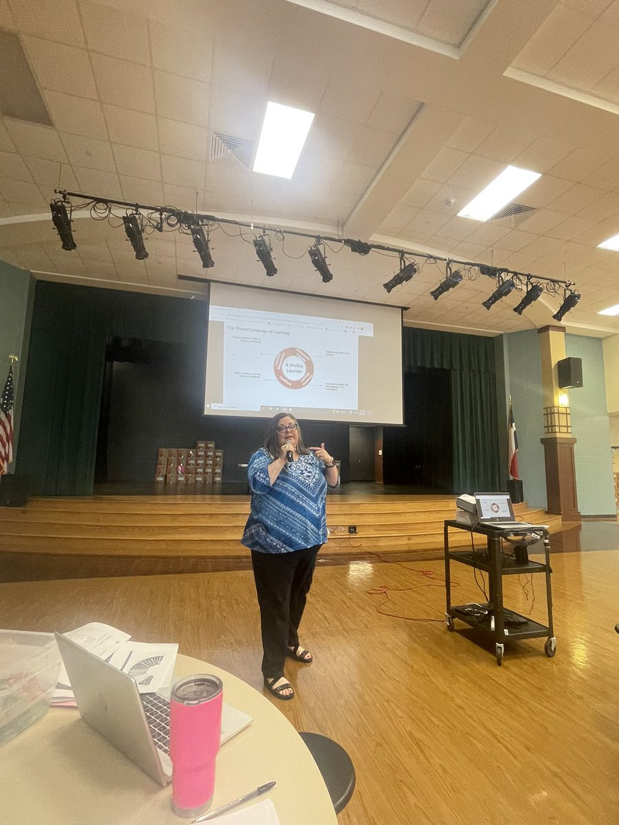 BrandiHalverson's tweet image. Started our today with #knowyourimpact with @cpjh_jv, #visablelearning #learningpit #personalizedlearning  with @alliepruett and PD sessions! #emotionalbackpack #pbis #totallytomball @TomballISD @TISDCPJHS @TStudentsupport #knowyourimpact #teamtomball #destinationexcellence