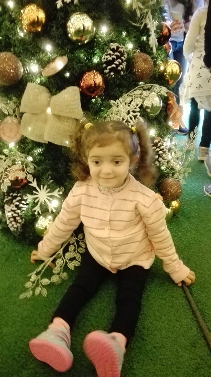 sosanormal's tweet photo. Aurora falleció este domingo en la mañana. La voy a extrañar tanto...
Su corto vuelo por esta vida nos dejó tantos recuerdos de amor y dulzura. Ella siempre fue una niña feliz, rodeada de todo el amor que pudiera recibir. 
Nadie que te haya conocido te olvidará jamás ❤️🧡💛💚💙💜 https://t.co/yBgNZ1B6MZ