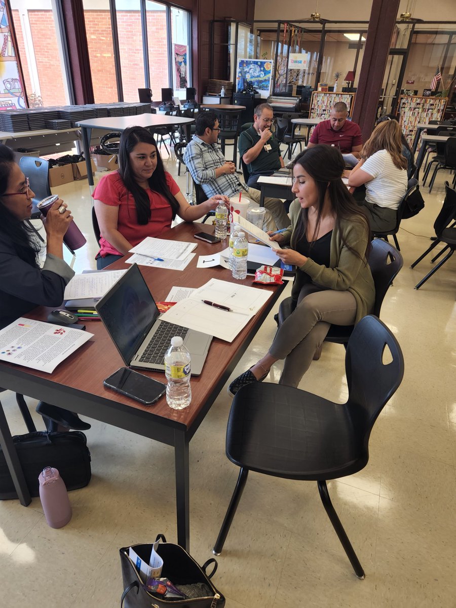 s3strategies's tweet photo. "Write a Little a Lot" with science and social studies teachers in Los Fresnos ISD. @LosFresnosCISD #purposefulPD with @s3strategies! #writeoften #engagingPD #studentsuccess https://t.co/fy9VnrjFVA