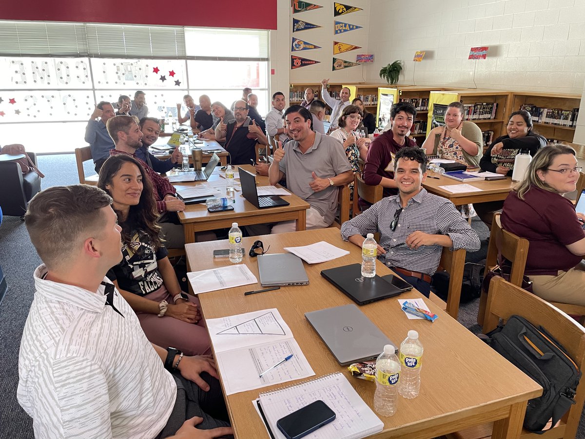 s3strategies's tweet photo. "Write a Little a Lot" with science and social studies teachers in Los Fresnos ISD. @LosFresnosCISD #purposefulPD with @s3strategies! #writeoften #engagingPD #studentsuccess https://t.co/fy9VnrjFVA