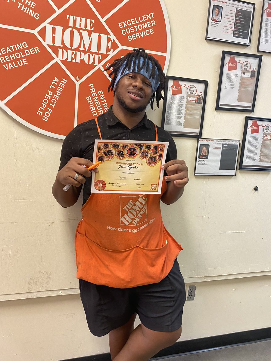 Home Depot 584 tweet media