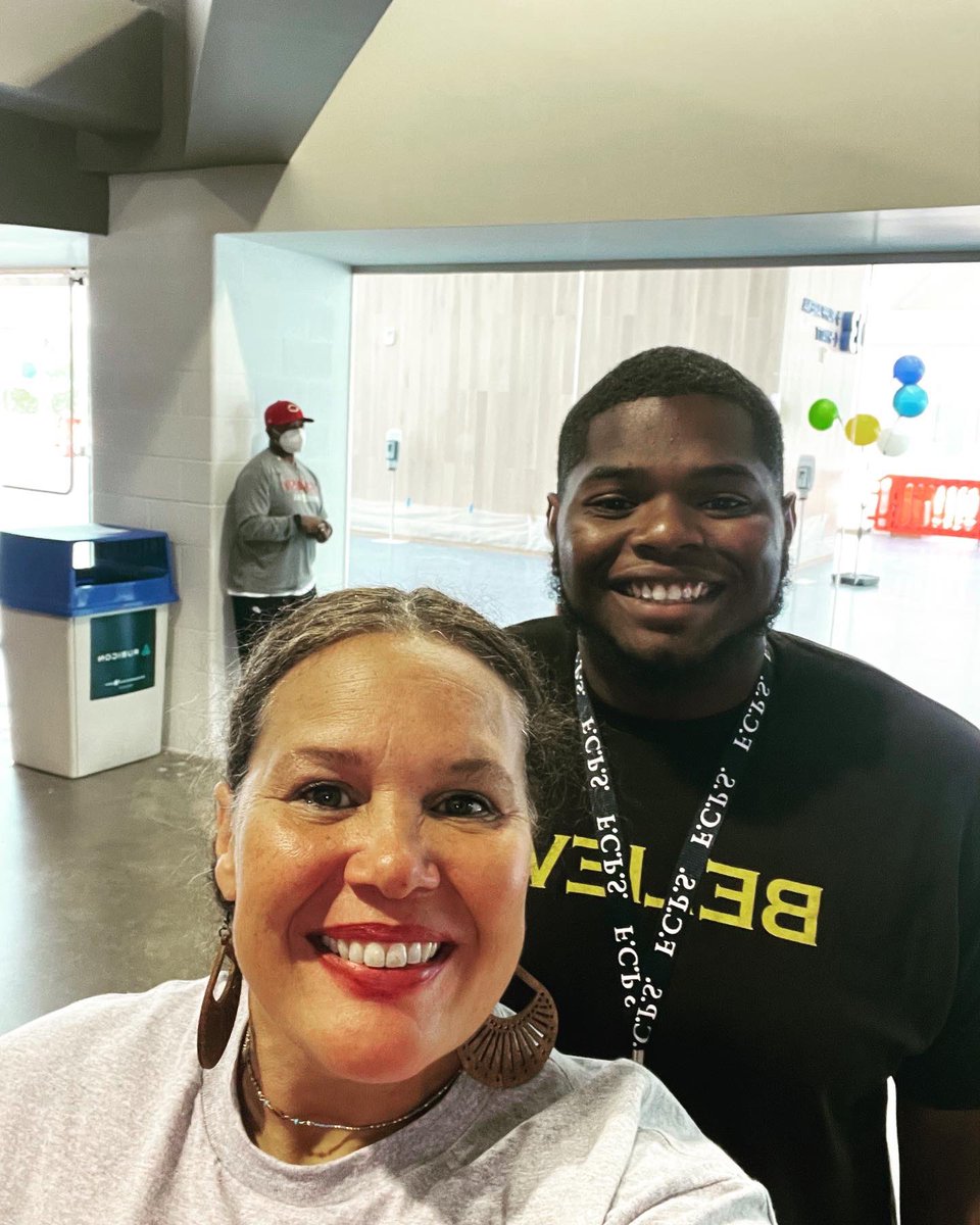 DrCarynHuber's tweet photo. Loved seeing my former students at the convocation yesterday! #newwayforward #fcpsforward https://t.co/mb2JupJqQG