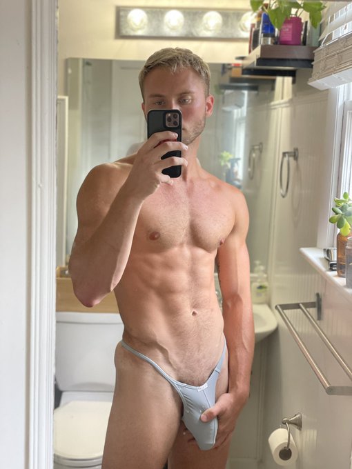 👀 https://t.co/a1ZlwkcXOb