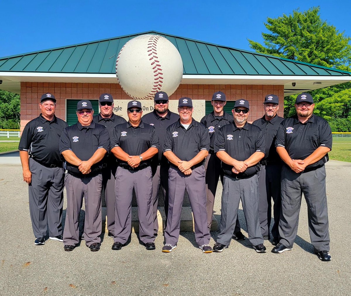 david_daymon's tweet photo. Having the time of my life Umpiring the Little League Junior Baseball Central Regional🙏😇 https://t.co/PVG0hYrvAL