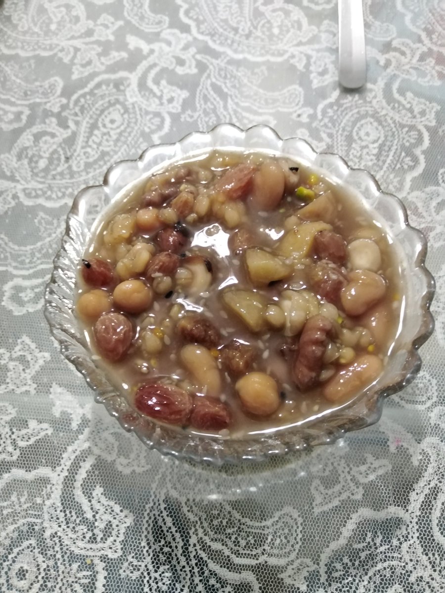 JosefHasHacip's tweet photo. Her gün aşura;her yer Kerbela https://t.co/zHjYk0Mo3B
