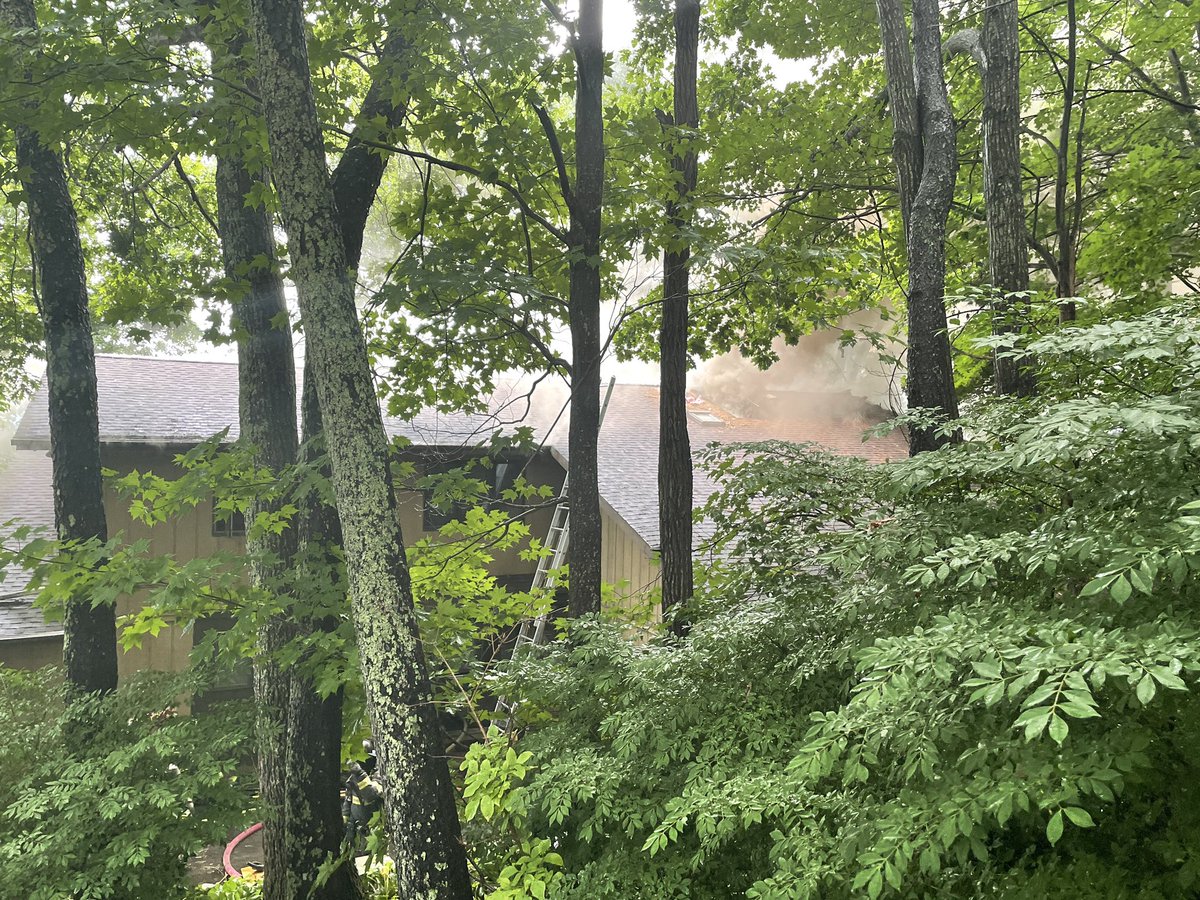 AshevilleFD's tweet image. Battalion 1 companies on the scene of a working structure fire 14 Sunset Summit. Fire is in the attic. Occupants are out of the building.